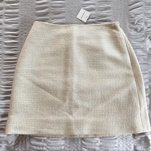 Club Monaco ivory centie skirt